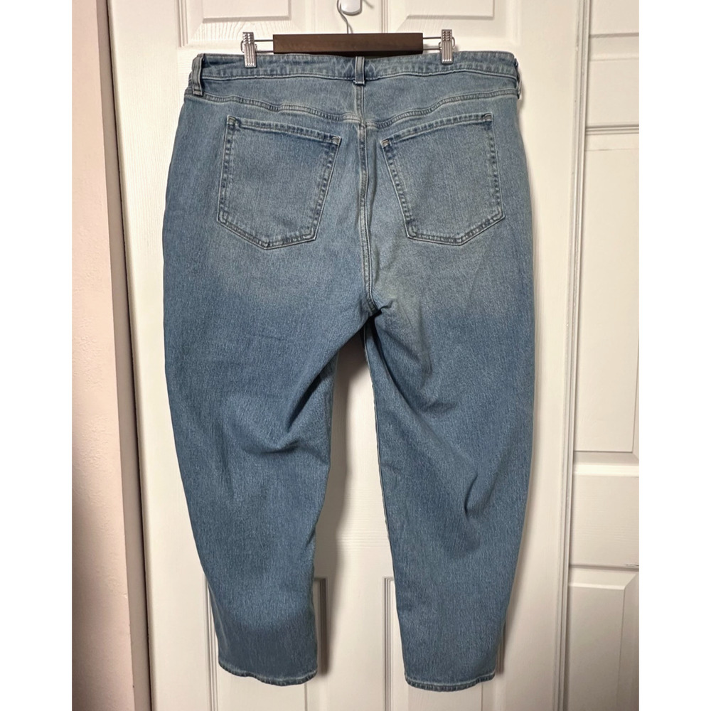 Old Navy Womens Plus 20 Curvy High Rise OG Straight Leg Jeans Medium Wash NWT - Picture 2 of 7